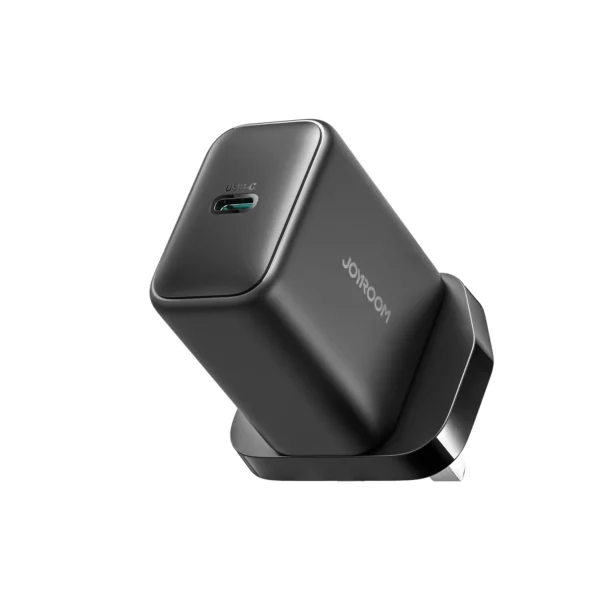 شاحن JR-TCG13 USB-C GaN بقوة 45 واط - أسود